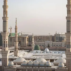 Madinah Hilton 5* Medina
